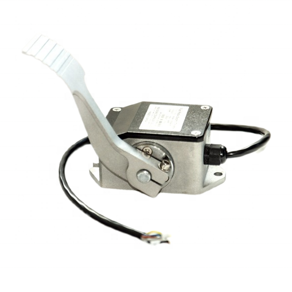 RJSQ-005 24-80V Wild Range Hall-Effect Throttle
