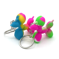 Porte-clés pendentif en forme de chien 3D mignon, très vendu, en caoutchouc et plastique, écologique, durable, pour sacs et voitures