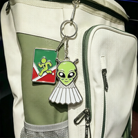 Collection de porte-clés souvenirs touristiques personnalisés, épingles et badges métalliques, porte-clés pour cadeaux de voyage et cadeaux promotionnels