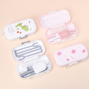 Juego de cepillos de limpieza de biberones KEAN 6 en 1, portátil, respetuoso con el medio ambiente, de silicona y plástico para uso en viajes - Product Image 6