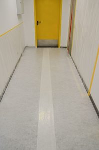 JM Ventes directes d'usine 120g 140g couverture blanche <span class=keywords><strong>feutre</strong></span> auto-adhésif polaire - Product Image 4
