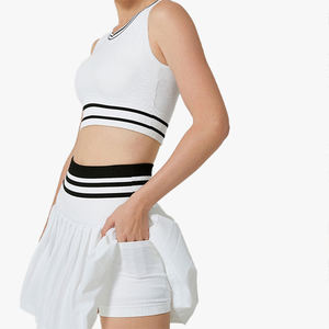 Ensemble de sport respirant pour femme : débardeur amincissant couvrant les hanches et jupe de tennis/yoga taille haute personnalisable pour activités de plein air - Product Image 2