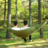 Lit hamac en maille portable léger livraison rapide équipement de camping avec sangles d'arbre et mousquetons en polyester durable