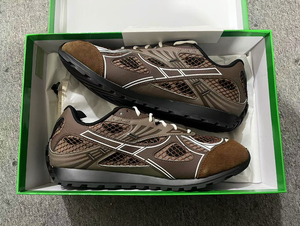 Scarpe da Corsa Casual Traspiranti Bottegas Venetas Orbit Low Cut Personalizzate, Sneakers Retrò Argento, Scarpe da Passeggio Moda Autunno/Inverno - Product Image 2