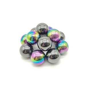 Bola magnética <span class=keywords><strong>de</strong></span> ferrita pulida personalizada <span class=keywords><strong>de</strong></span> 33mm, superficie recubierta <span class=keywords><strong>de</strong></span> Ndfeb permanente <span class=keywords><strong>de</strong></span> grado N35 con color - Product Image 1