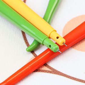 Stylo gel Chili Pepper 0,5 mm, coque en plastique, papeterie de bureau et scolaire - Product Image 3