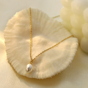 Faux Pearl Pendant Necklace 316 Stainless Steel Gold Clavicle Chain Women's Everyday Wear - Product Image 3