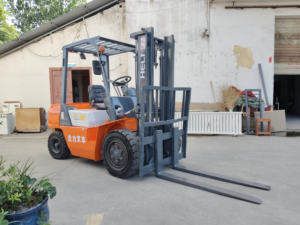 Carretilla elevadora Heli de 3 toneladas usada, serie H2000, CPCD30, elevación de 4,5 m, carretilla elevadora de contrapeso diésel - Product Image 3