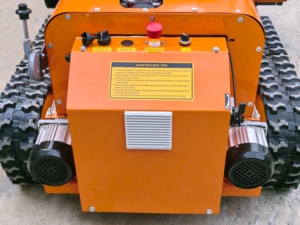 Tondeuse à gazon professionnelle télécommandée au lithium avec planification de trajectoire pour jardin, golf, ferme – Tondeuse à chenilles à batterie à vendre - Product Image 2