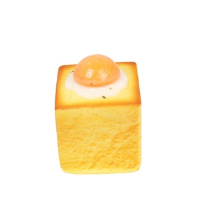 Nouveaux jouets anti-stress réalistes en forme de pain, jouets souples à presser en PU, forme œuf et toast, à remontée lente, très populaires - Product Image 4