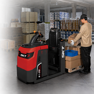 OPD20-581(UGD) 2T Full Electric Straddle Stacker with 3-Stage Mast - Product Image 5