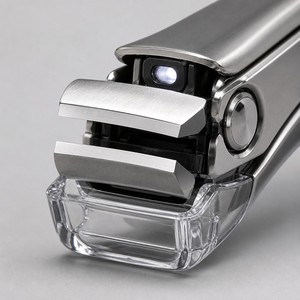 Coupe-ongles LED en acier inoxydable avec lumière et collecteur de débris pour les ongles des doigts - Product Image 2