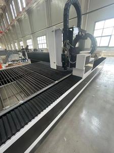 Machine de découpe laser à fibre qui découpe efficacement l'acier inoxydable, l'acier au carbone, l'<span class=keywords><strong>aluminium</strong></span>, l'alliage de cuivre et autres tôles métalliques - Product Image 5
