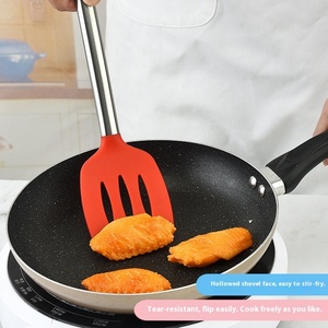 Ensemble de 7 ustensiles de cuisine haut de gamme en silicone et acier inoxydable pour la cuisine - Product Image 2
