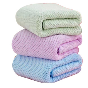 Serviette de bain en polaire corail motif ananas 70x140 cm absorbante pour usage domestique - Product Image 5