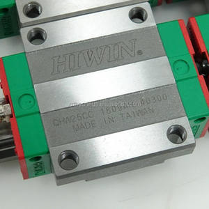 <span class=keywords><strong>HIWIN</strong></span> الشريحة الخطية دليل السكك الحديدية QHW25CC رخيصة الثمن QHW25HC - Product Image 2