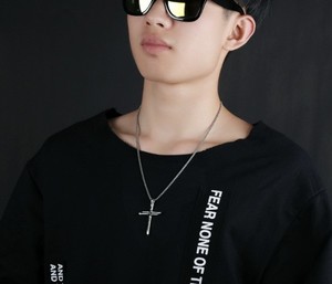 Hip-hop Croix Chaîne Collier Bijoux Hommes Mode Nail Croix Collier Personnalisé En Acier Inoxydable Charme Pendentifs HOMMES - Product Image 3