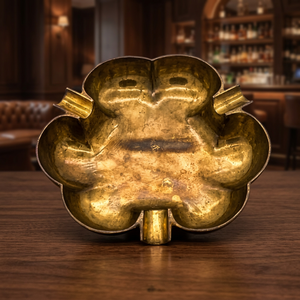 <b>Vintage</b> Brass Desktop <b>Ashtray</b> With Floral Shape Design - Product Image 6