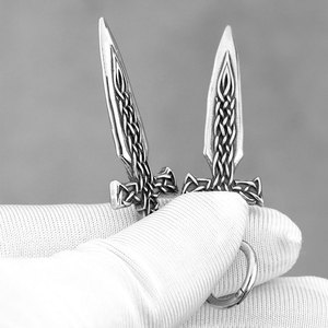 Pendientes Colgantes de Moda Personalizados, Elegantes, Impermeables, de Acero Inoxidable 316L, Estilo Occidental, para Hombre - Product Image 4