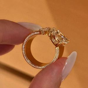 Bague ouverte ajustable unisexe tendance en cuivre et zircon en forme de larme de sirène, bijoux de luxe, vente en gros d'usine - Product Image 4