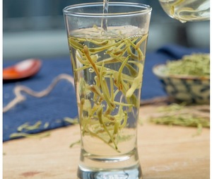 Thé de fleurs de <span class=keywords><strong>chèvrefeuille</strong></span> en fleurs sauvages lonicera japonica <span class=keywords><strong>chèvrefeuille</strong></span> tisane thé de <span class=keywords><strong>chèvrefeuille</strong></span> de haute qualité fleurs séchées - Product Image 5