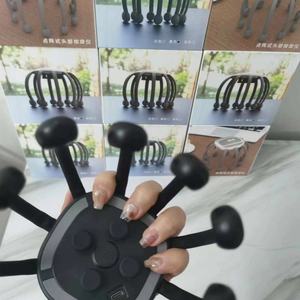 Masseur de tête électrique automatique Octopus rechargeable pour la relaxation du cuir chevelu avec vibrations - Product Image 5