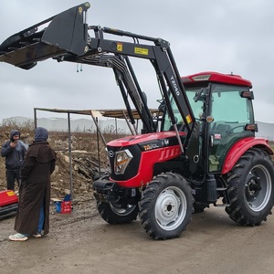 <span class=keywords><strong>Tracteur</strong></span> agricole 90 CV 4x4 904 avec chargeur frontal, transmission par engrenages, pompe et engrenages, et accessoires en option - Product Image 3