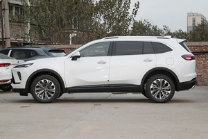 Bui-<span class=keywords><strong>ck</strong></span> Envision <span class=keywords><strong>Plus</strong></span> 2025 Platinum SUV 237HP Turbo Power Solución de viaje familiar espaciosa para viajeros de carretera - Product Image 5