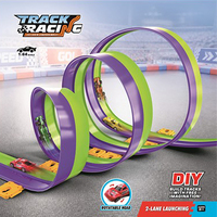 Circuit de course flexible en PE de 5 m, ensemble de jeu de course DIY avec 4 voitures de couleurs aléatoires, jouet éducatif de piste de vitesse pour enfants