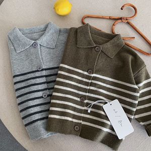 <span class=keywords><strong>Pull</strong></span> pour garçons tendance, nouvelle arrivée pour l'automne, cardigan en tricot rayé à col rabattu pour enfants, hauts élégants pour garçons - Product Image 2