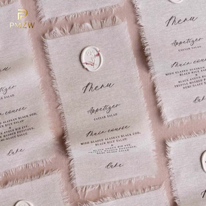 Menú de Año Nuevo de Lujo Hecho a Mano y Personalizado, 100% Lino con Detalles en Dorado, para Decoración de Eventos y Fiestas en Restaurantes, Caligrafía Moderna - Product Image 3