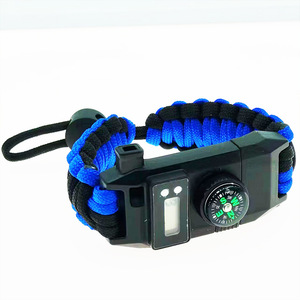 <span class=keywords><strong>Bracelet</strong></span> <span class=keywords><strong>de</strong></span> <span class=keywords><strong>survie</strong></span> multifonctionnel en paracorde à sept brins pour l'extérieur, avec montre <span class=keywords><strong>de</strong></span> secours et outil multifonction intégré - Product Image 2