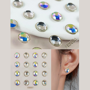 สติกเกอร์ติดหูรูปผีเสื้อประดับเพชร ดีไซน์เรียบหรู ใช้งานได้หลากหลาย - Product Image 2