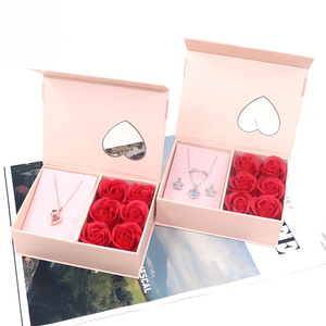 Caja de Regalo de Joyería al por Mayor con 6 Flores, Seis <span class=keywords><strong>Rosas</strong></span>, Lazo Rosa <span class=keywords><strong>y</strong></span> Corazón para el Día de San Valentín, para Mujeres <span class=keywords><strong>y</strong></span> Niñas - Product Image 3
