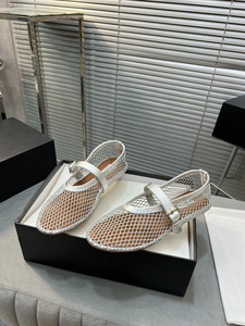 Para Alaias: Zapatillas de ballet retro de piel de oveja tejida con una sola tira, versátiles, de moda para mujer, con diseño calado, ideales como pantuflas. - Product Image 5