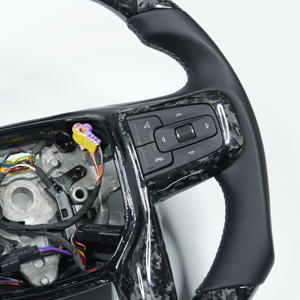 Volante de Fibra de Carbono Personalizado para GMC <span class=keywords><strong>SIERRA</strong></span> Yukon C6 C7 C8 1500 2500 3500 2021 2022 - Product Image 5