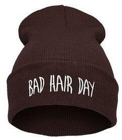 Excellenn <span class=keywords><strong>Bonnet</strong></span> ajustable en acrylique pour <span class=keywords><strong>homme</strong></span>, style Hip-hop Europe-Amérique, <span class=keywords><strong>avec</strong></span> broderie jacquard 'Bad Hair Day' - Product Image 3