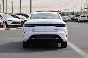 Auto Eléctrico BYD Destroyer 05 2024 de Cuatro Ruedas - Product Image 2