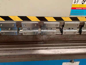 Máquina Plegadora <span class=keywords><strong>de</strong></span> <span class=keywords><strong>Chapa</strong></span> Metálica y Acero Inoxidable WC67Y/125 x 4000mm, Prensa Plegadora <span class=keywords><strong>Usada</strong></span> <span class=keywords><strong>en</strong></span> <span class=keywords><strong>Venta</strong></span> - Product Image 6