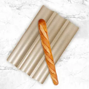 Bandeja perfurada do pão do aço carbono, venda superior, 4 ondas gutter antiaderente, bandeja perfurada francesa de pão, frigideira de baguete