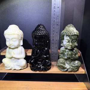 Statua di Buddha in Miniatura in Cristallo Naturale Intagliato, Ossidiana Nera, Giada e Pirite per Decorazione Casa - Product Image 3