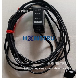 เซ็นเซอร์ตรวจจับแสงไฟเบอร์ออปติก Keyence CZ-H52 ราคาดี สำหรับการตรวจจับแสงยูวี - Product Image 1