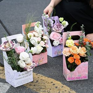 Caja de Flores Portátil Ecológica de Cartón Blanco con Estampado Dorado, Embalaje Floral <span class=keywords><strong>para</strong></span> Días Festivos, Material <span class=keywords><strong>para</strong></span> Arreglos Florales Personalizados con Protección UV - Product Image 3