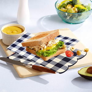 Biologisch Abbaubare Blau-Weiße Gingham Dreischichtige Papierservietten mit Wellenkante Tischdekoration für Hotel Valentinstag Halloween - Product Image 1
