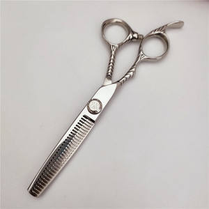 Tijeras de peluquería Precious para zurdos, de 6.0 pulgadas, para entresacar, de acero inoxidable 440C, mango irregular, modelo Moon Dance PM-6.0 - Product Image 1