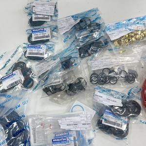 Parti del motore 3 d84 4 d84 4 d94 4 d95 4 d98 4 d102 4 d105 4 d120 4 d130 6 d92 6 d95 6 d102 6 d105 Kit di riparazione revisione per Komatsu - Product Image 1