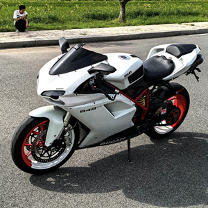 Motocicletas Usadas <span class=keywords><strong>Ducati</strong></span> 848 849cc, Refrigeración Líquida, Bicilíndricas, Alto Torque, Aceleración Rápida, Motos de Carreras a Gasolina - Product Image 4