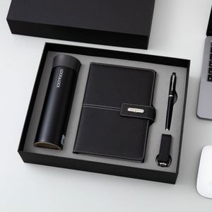 Set de Regalo Ejecutivo de Lujo: Vaso de Acero Inoxidable, Diario de Cuero, Bolígrafo, Llavero, Tapa Dura Tamaño A5 para Clientes Corporativos - Product Image 3