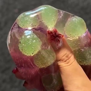 Qingti - Mini Pelota de Pulpa de Fruta Hecha a Mano, Juguete Musical Creativo para Amasar, Adhesivo para Aliviar el Estrés, Color Morado, para Mayores de 14 Años - Product Image 3