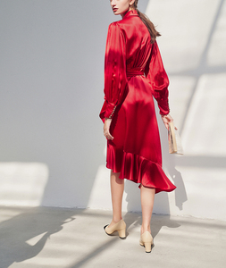 2024 nuovo Design Casual da donna in <span class=keywords><strong>raso</strong></span> manica lunga a sbuffo con collo a V irregolare abito da sera lungo in seta - Product Image 5